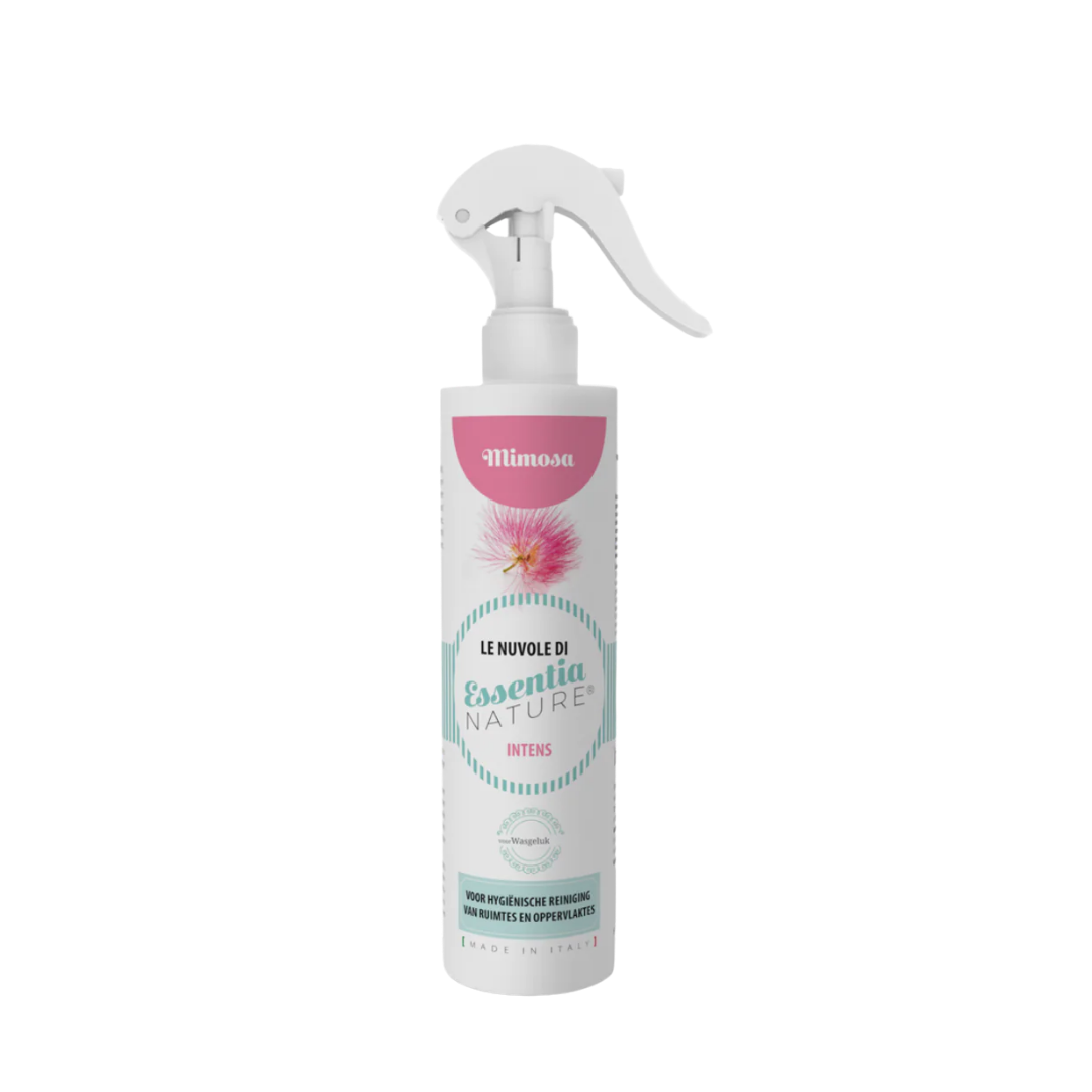 De geur van Mimosa Perla is sprankelend, bloemig en verfijnd. Met tonen van mimosa, perzik, geranium, roos en iris creëert deze spray een warme en luxe sfeer in elke ruimte. Perfect om je huis, auto of kleding langdurig fris en uitnodigend te maken.